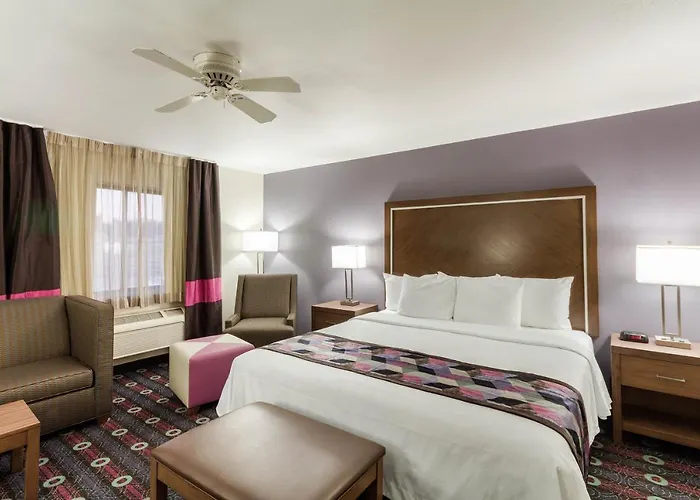 Comfort Midtown Tulsa