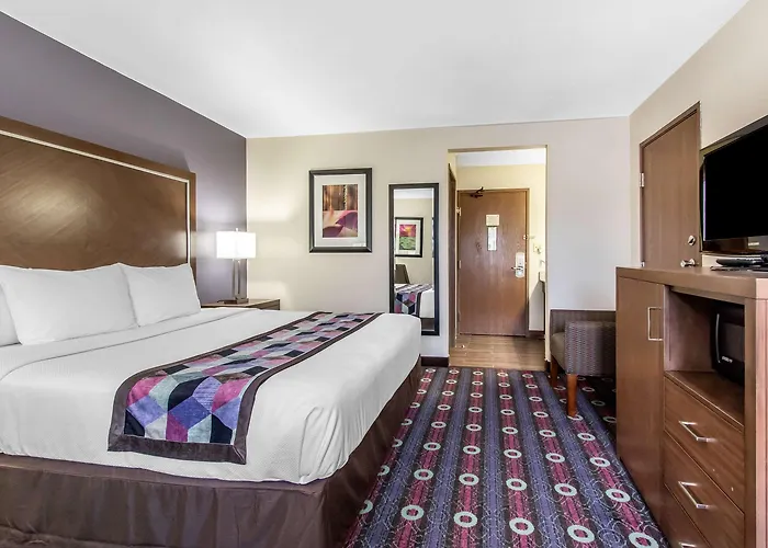 Comfort Midtown Inn 4*
