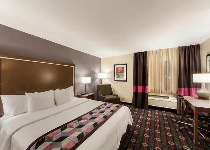 Comfort Midtown Inn Tulsa