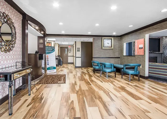 Comfort Midtown Tulsa