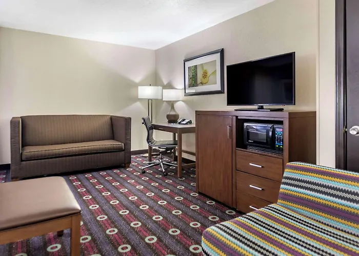 Comfort Midtown 4*