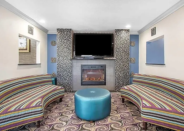 Comfort Midtown Inn