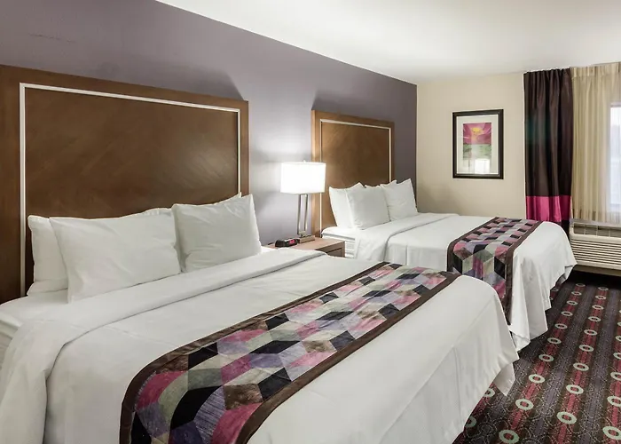 Comfort Midtown Inn 4*